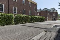 Residential Homes in Toronto with Cobblestone Roads