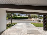 Residential Villa with Parking Garage and Hedge