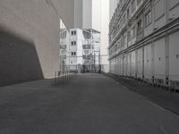 Road of Berlin: Monochrome White Asphalt