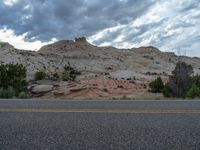 Road in Utah, USA: Head of the Rocks