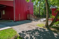 Rural Barn in Ontario, Canada: Daytime View