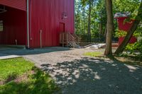 Rural Barn in Ontario, Canada: Daytime View