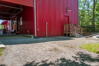 Rural Barn in Ontario, Canada: Daytime View