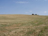 an image of a farm in the middle of nowhere in the middle of nowhere in the countryside