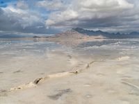 Salt Lake City Landscape: Desert Mountains Under the Sun