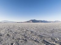 Salt Lake City Mountain Landscape: Clear Skies and Open Spaces