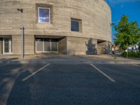 Salt Lake City: Straight Road with Concrete Walls