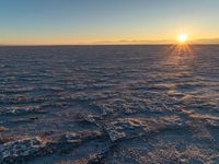 Sunrise in Salt Lake City, Utah: Mountain Landscape Views