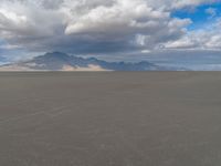 Salt Lake City Sunshine: Mountainous Landscape