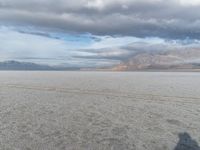 Salt Lake City, Utah: Sunny Landscape with Mountains