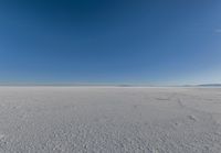 Salt Lake, USA: Clear Sky Landscape