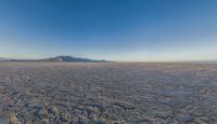 Salt Lake, USA: Clear Sky Over Mountain and Desert