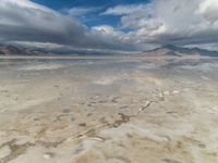 Salt Lake Utah Landscape: Embracing Mountains