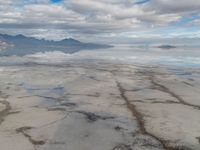 Salt Lake, Utah: Mountain View on a Day of Sunshine