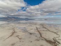 Salt Lake, Utah: Mountain View on a Day of Sunshine