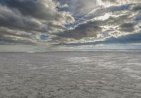 Salt Lake, Utah: Open Space with Sunny Mountains