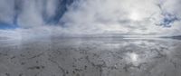 Salt Lake Utah: Sunshine and Mountain Landscape