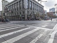 San Francisco Downtown: Cityscape under a Grey Sky