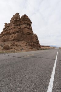 San Rafael Swell: Cliff Formations in a Unique Natural Environment