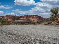 Scenic Dirt Road: Exploring the Utah Landscape