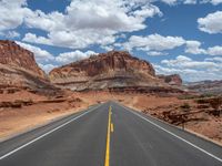 Scenic Road Trip in Utah: Exploring Capitol Reef