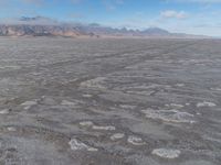 Scenic Salt Lake: A Desert Bathed in Sunshine