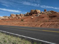 Scenic Utah Road: Embrace the Beauty of Nature