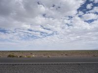 Serene Landscapes: Utah Mountain Horizon