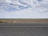 Serene Landscapes: Utah Mountain Horizon