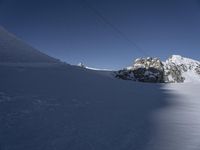 Snow-Covered Mountain Range: A Winter Wonderland