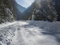 Snowy Landscape in Germany: Clear Skies and Serene Views