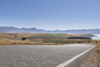 Asphalt Road in New Zealand's South Island