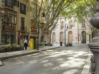 Architecture in the City of Spain: Road Views