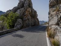 Mountain Road Overlook in Spain: Clear Skies and Stunning Views