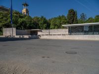 Spain Road: Clear Sky and Urban Beauty