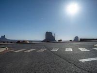 Sunny Day in Arizona and Utah: Monument Valley Views