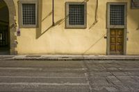 Sunny Day in Florence, Italy: Architecture 001