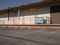 Sunny Day in Los Angeles: Urban Road Scenes