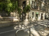 Sunny Day in Mallorca, Spain: Classic Architecture