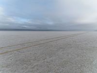 Sunny Day in Salt Lake: Open Space under Sunlight