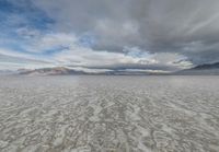 Sunny Open Space in Utah: Exploring Salt Lake