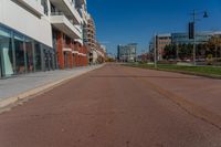 Toronto Business District: Asphalt Road in Canada