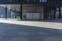 Toronto Ontario Urban Design: Concrete Facade 001