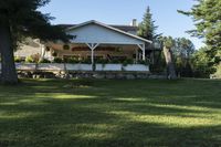 Toronto Residential Area by the Lake: A Beautiful Landscape