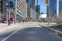 Toronto Urban Design: Skyscraper Street View 002