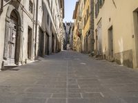 Classic Architecture in Tuscany's Charming Town