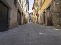 Classic Architecture in Tuscany's Charming Town