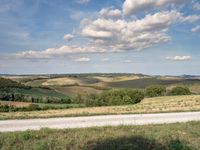 Tuscany Landscape: Clear Sky Road