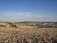 Tuscany Landscape: Hills and Clear Sky on a Day