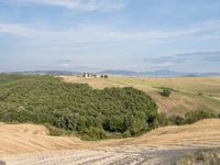 Rural Landscape in Tuscany: Clear Sky and Open Spaces